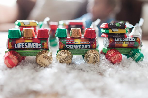 Candy Trains | How To Make Trains With Candy | Christmas Treat Trains